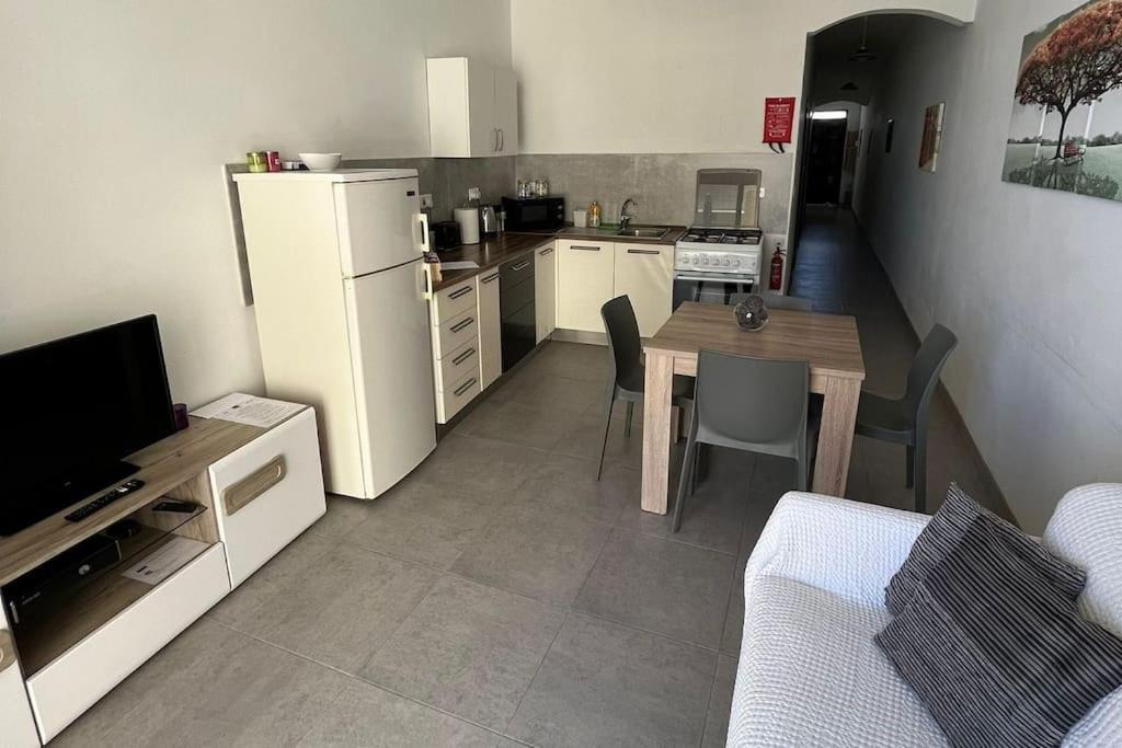 Serenity Sea-View Maisonette 마살폰 외부 사진