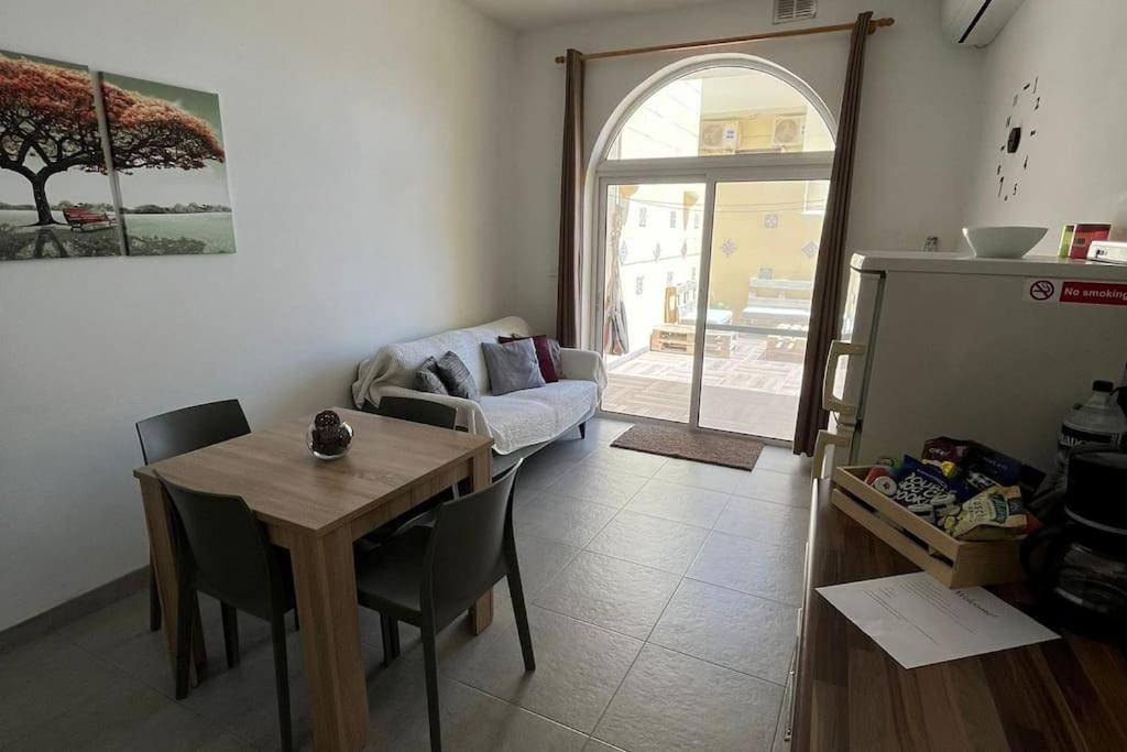 Serenity Sea-View Maisonette 마살폰 외부 사진